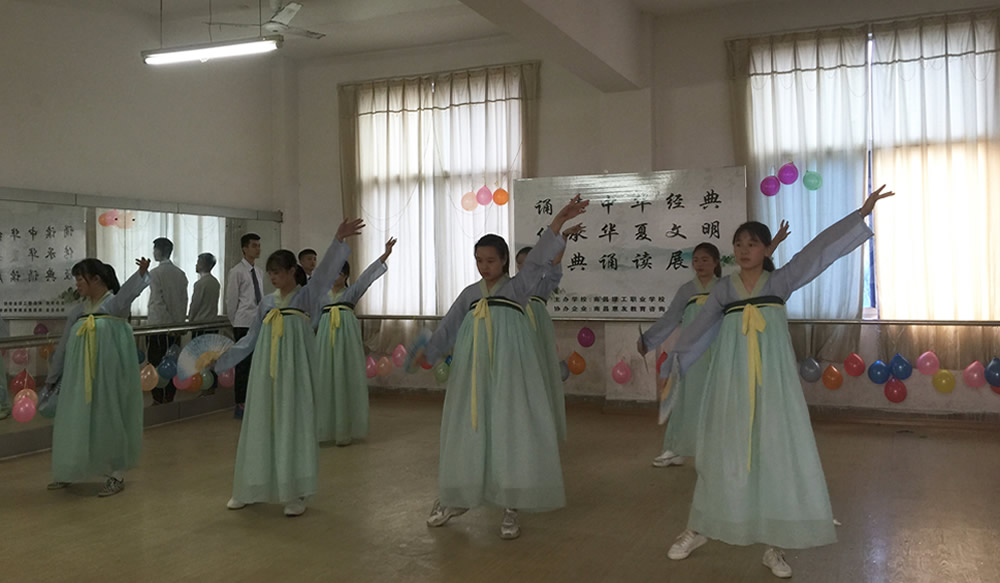 南昌护理,轻轨,幼师专业