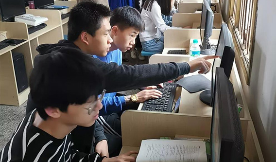 南昌护理幼师/轨道专业学校